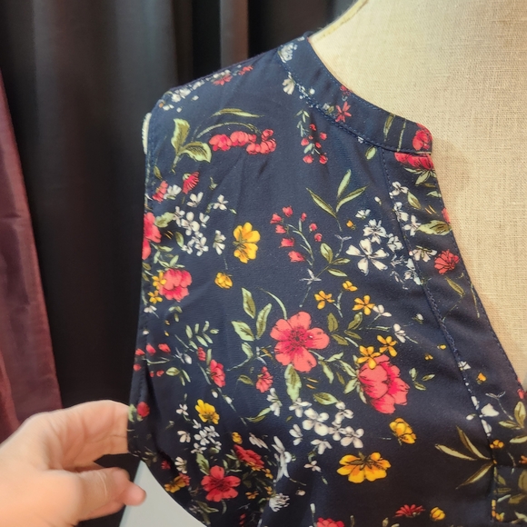 Papermoon Navy Floral Sleeveless Blouse 2xl - Picture 9 of 12